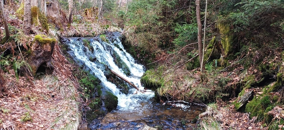 kleiner Wasserfall